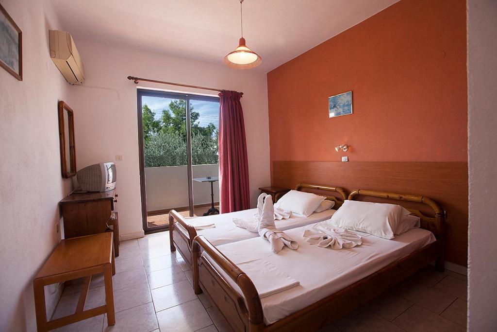 Apostolis Hotel Apartments Pefki Exteriör bild