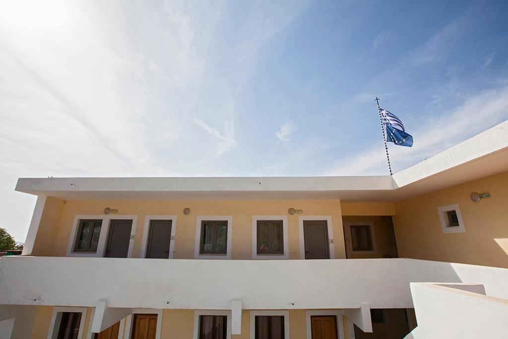 Apostolis Hotel Apartments Pefki Exteriör bild